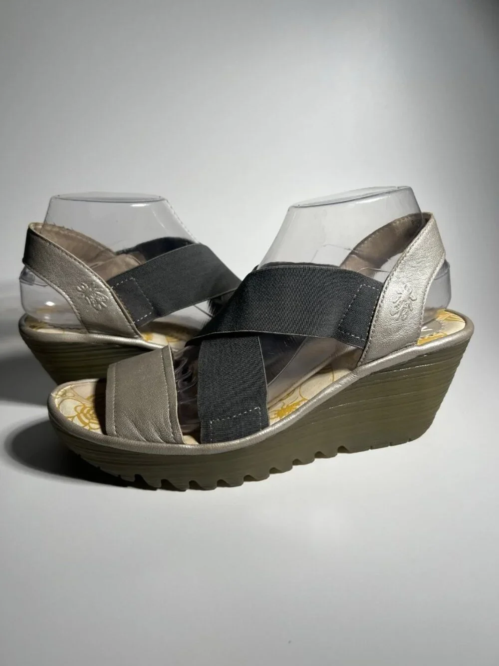 Fly London Yayi Bognor Leather Mary Jane Shoes Women’s EU 39 US 8.5